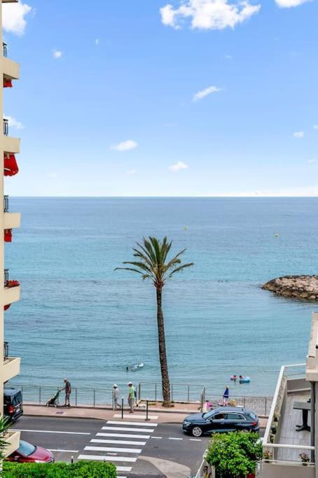 Riviera Prestige - Front De Mer - Terrasse - Parking ロクブリュヌ＝カップ＝マルタン エクステリア 写真