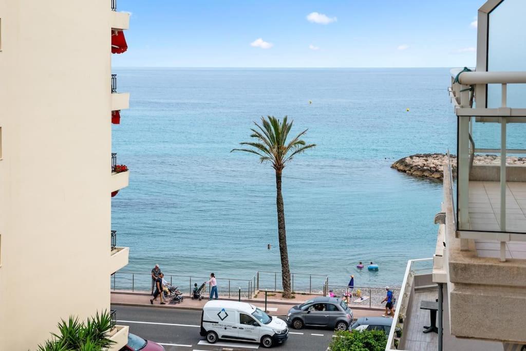 Riviera Prestige - Front De Mer - Terrasse - Parking ロクブリュヌ＝カップ＝マルタン エクステリア 写真